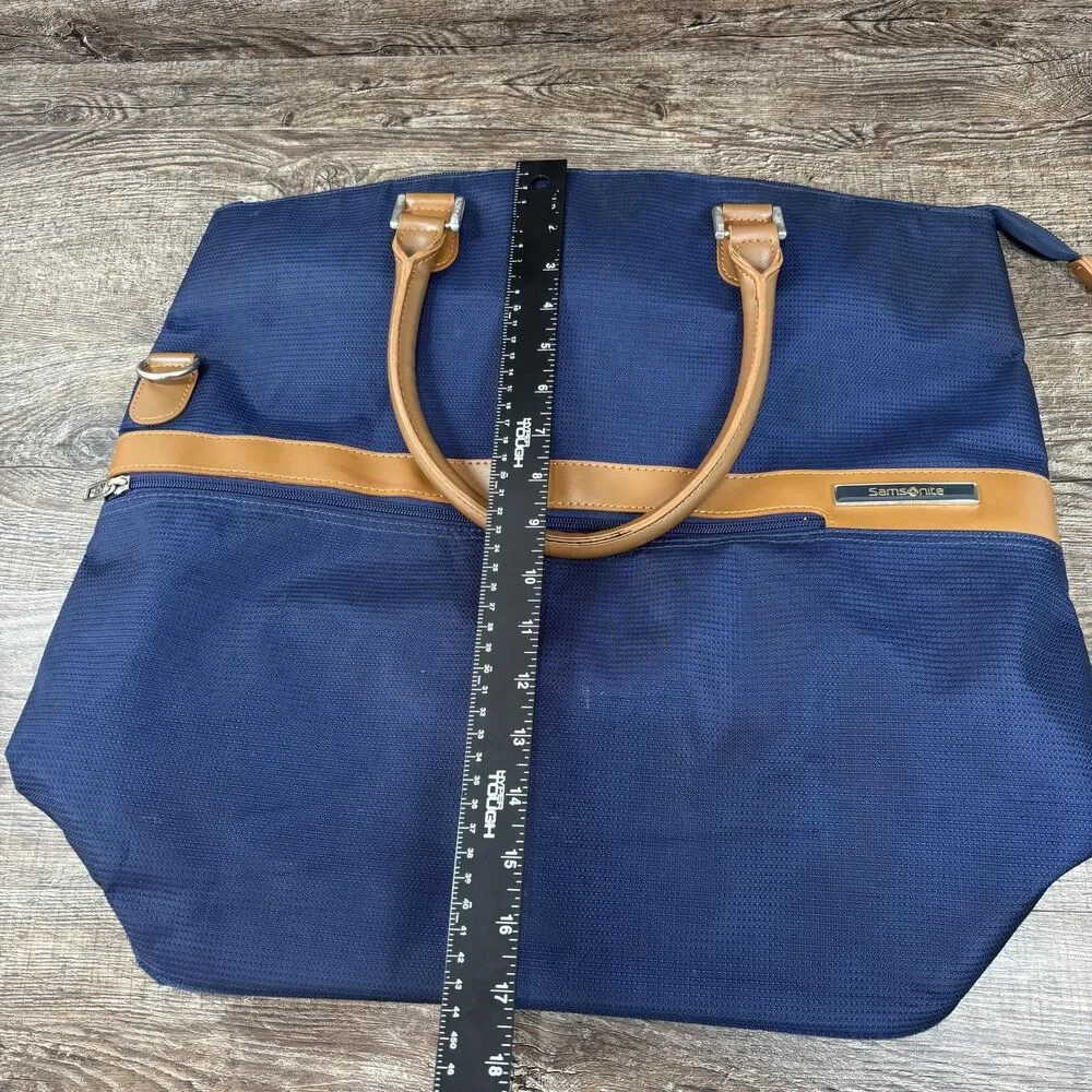 Samsonite Blue 22